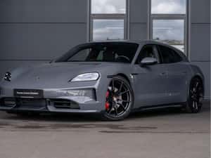 Porsche Taycan 2025 — miniatura 6