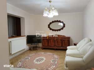 Va oferim spre inchiriere apatrament 3 camere decomandat — miniatura 4