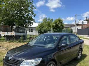 Usor avariat Skoda Octavia 2011 1.8TSi 160cp mici defecte — miniatura 10