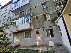 Apartament 3 camere central Aleea Florilor Prefectura Piata Progresul — miniatura 3