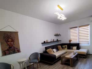 propietar, inchiriez apartament 2 camere,et1 ,Giroc, Aleea cu plopi — miniatura 4