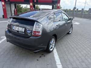 Toyota Prius 2 2009 — miniatura 3