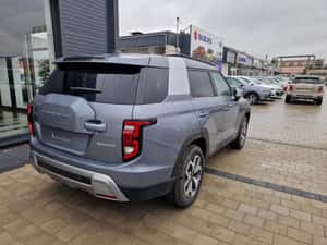 Ssangyong Torres MY23 Clever 2WD 6AT — miniatura 5