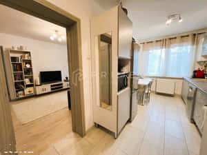 Apartament 2 camere | Aleea Carpați | Etaj 3/4 | Balcon 9 mp — miniatura 1