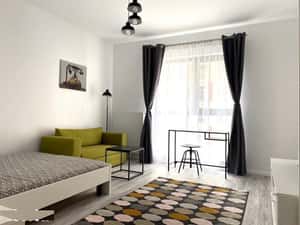 Proprietar garsoniera Exigent Plaza Residence — miniatura 2