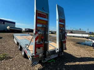 Remorca trailer fix 3 axe cu rampe transport utilaje Fliegl DTS 300 — miniatura 8