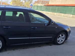 Volkswagen Passat 2010 Rline 1,6 tdi euro 5 Acte la zi — miniatura 3