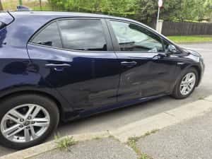 Corolla 2021 // 1.8 benzina Hybrid// 53 .000 km!Unic proprietar-Usor atinsa — miniatura 7