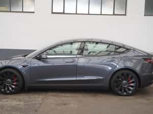 Tesla Model 3 - Second Hand, Electric, 76.617 km — miniatura 3