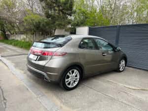 Honda Civic 2009 Facelift 2.2 Diesel 180.000 km 100% Reali — miniatura 4