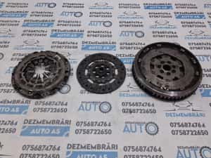 Volanta masa dubla 1.5 dci Nissan Qashqai 2012 — miniatura 4