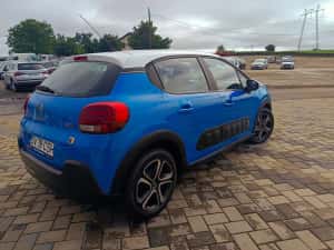 Citroen C3  An 2017 cross  E 6 ,,1,2 benz. recent  inmatr — miniatura 3