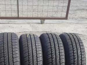 Vând anvelope vara 165/70/14 165/70r14 SEMPERIT