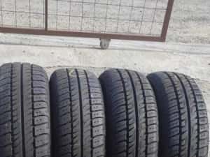 Vând anvelope vara 165/70/14 165/70r14 SEMPERIT — miniatura 4