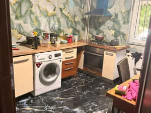 Apartament 4 camere zona Vitan Cazare Salariati — miniatura 4