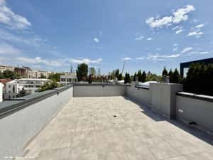 Unirii, apartament cu terasa proprie 40mp, priveliste panoramica 360gr — miniatura 3