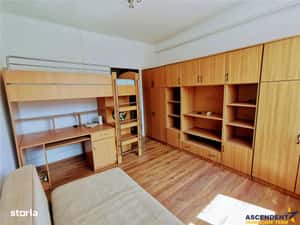 Garsonieră luminoasă, cu bucătărie utilata si baie — miniatura 4