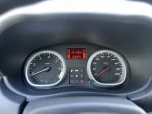 Dacia Duster 1.5 dCi 4x4 — miniatura 8