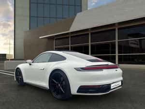 Porsche 992 Automată 385 HP Benzină — miniatura 3