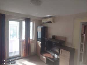 Apartament 2 camere Tatarasi Flora la strada — miniatura 3