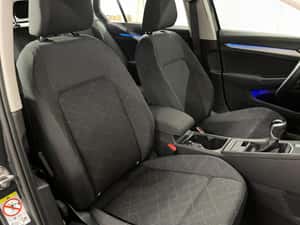 Volkswagen Golf 2.0 TDI 115 CP 2021 - Autovehicul Second-hand — miniatura 2