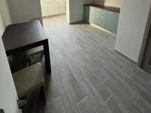 Apartament 3 camere / 2 bai nou renovat de inchiriat - Soarelui — miniatura 3