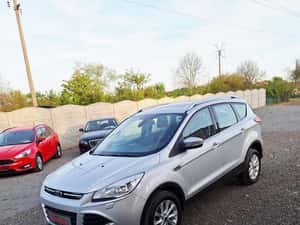 Ford Kuga Titanium MK2-2015 EURO 6 — miniatura 3