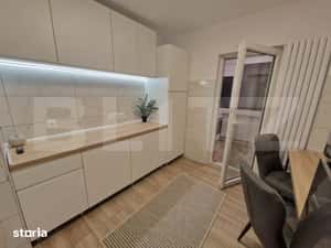 Inchiriez apartament decomandat 2 camere str.Baba Dochia — miniatura 5