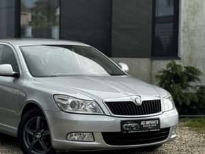 Skoda Octavia 1.6 diesel, 104 CP, 2009 — miniatura 4