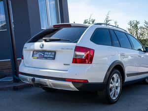 Skoda Octavia Diesel 2.0 2015 Automata - Preț:10.390EUR — miniatura 3