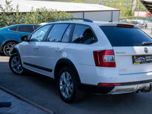 Skoda Octavia Diesel 2.0 2015 Automata - Preț:10.390EUR — miniatura 4