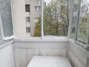 Inchiriez apartament1 camera zona centrala — miniatura 6
