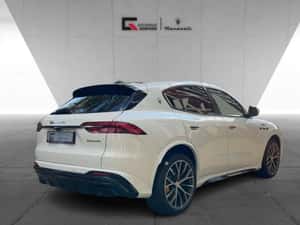 Maserati Grecale Automată 530 HP Benzină — miniatura 4