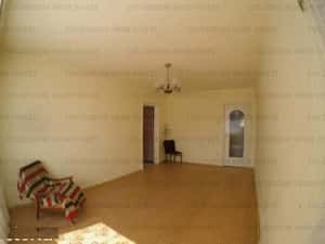 Apartament 3 camere, semidecomandat - zona Grivitei