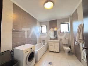De vanzare apartament spatios cu terasa si priveliste Andrei Muresanu — miniatura 5
