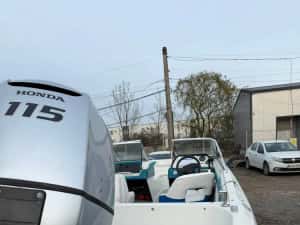 Barca Rinker Captiva 170 MOTOR HONDA 115 CP 2022 SI 100 DE ORE peridoc — miniatura 6