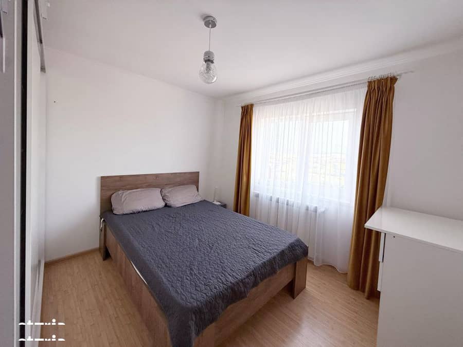 Inchiriere apartament cu 3 camere, Bradet, ideal pentru o familie! — fotografie 1 din 6