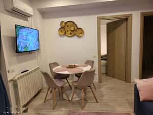 De inchiriat apartament 2 camere - Parcul Carol