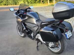 Honda VFR 1200 F — miniatura 5