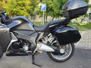 Honda VFR 1200 F — miniatura 6