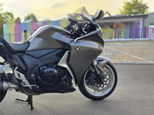 Honda VFR 1200 F — miniatura 7