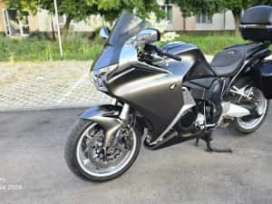 Honda VFR 1200 F — miniatura 10