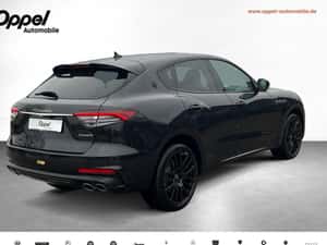 Maserati Levante SUV 2019, 26.000 km, 430 cp, Automat — miniatura 3