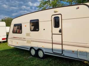 Rulota Swift Abbey Spectrum, An 1999, 2 axe, 2 zone dormit, Boiler gaz, Cabina dus — miniatura 8