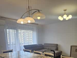 Închiriez apartament premium, 3 camere, garaj, lângă Coresi/ Tractorul — miniatura 5