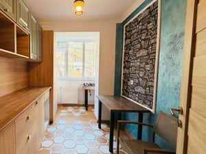 Apartament 3 camere semi. In Galati, Mazepa 1, etaj 1, renovat recent — miniatura 4