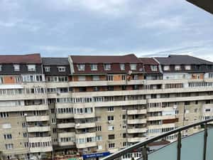 2 cam, 50 mp util, et.8, mobilat, utilat, parcare, Luceafărul Pret+tva — miniatura 1