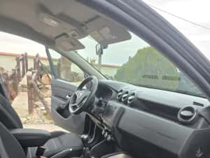 Dacia Duster TCe 131 2WD GPF Prestige — miniatura 5