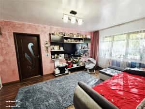 Apartament cu 2 camere de vanzare — miniatura 1