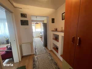 Ap2 camere confort 1 semidecomandat 48 mp +balcon 6 m Bd Mihai Viteazu — miniatura 6